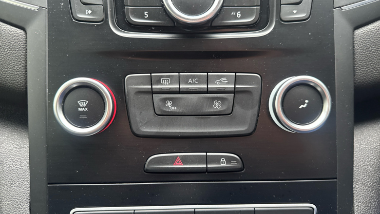 Renault Megane 1.2 TCE Expression+ 5dr Petrol Hatchback